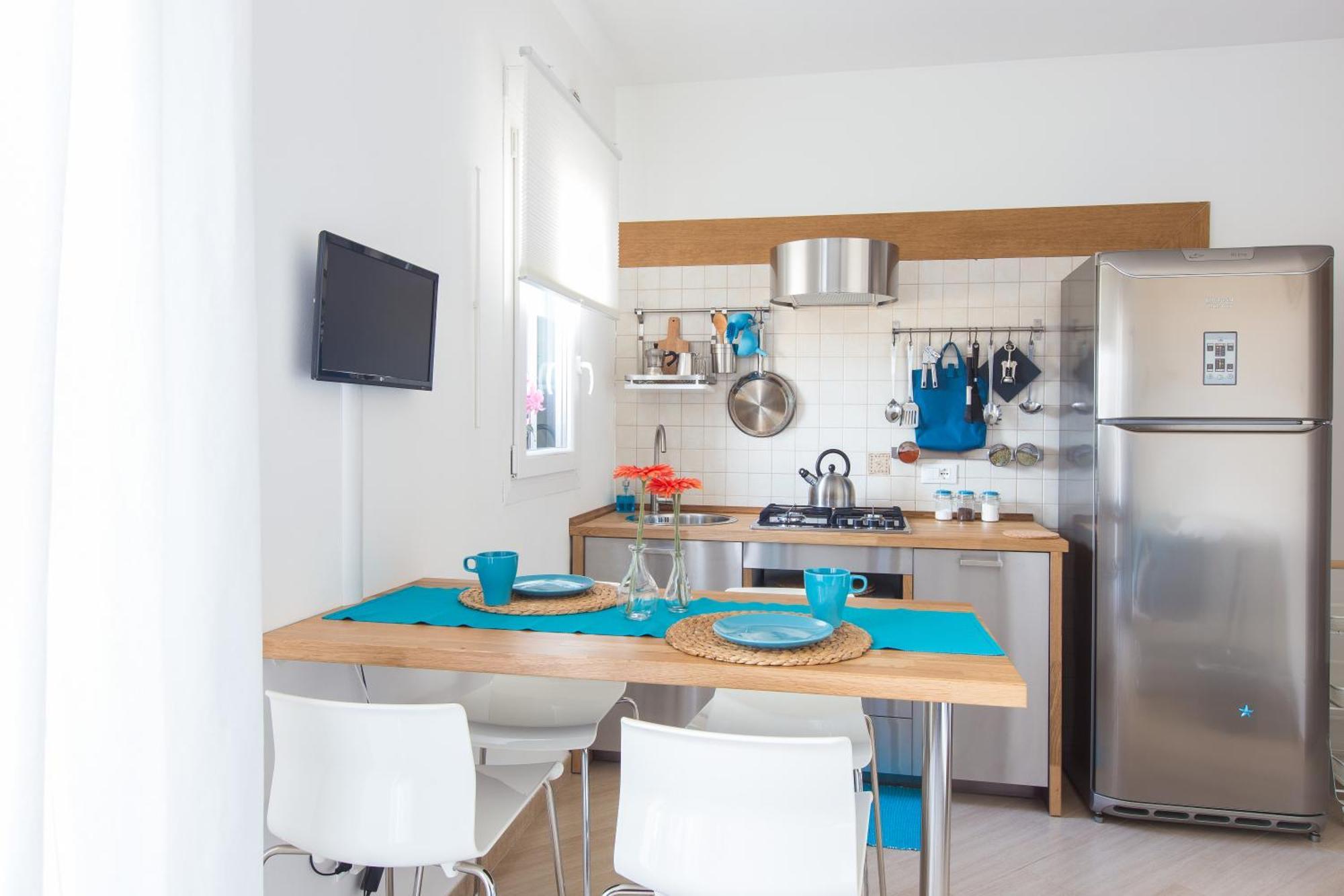 Isola Blu Aparthotel Taranto Exterior photo