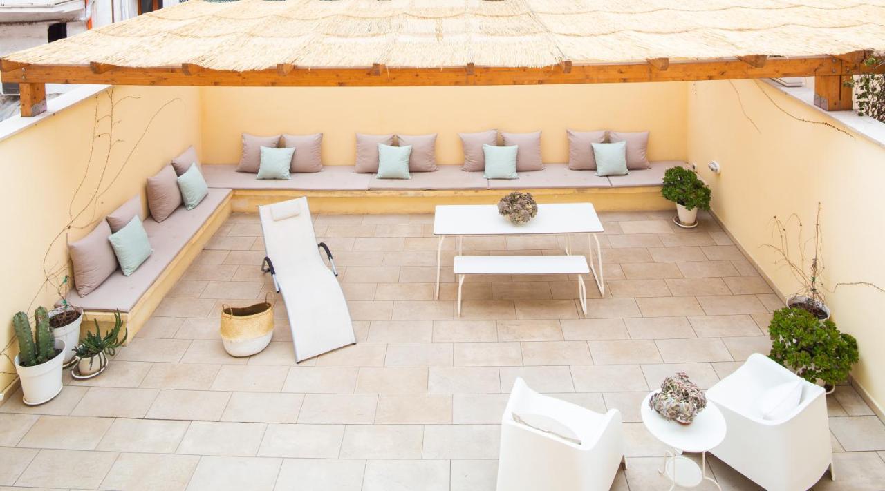 Isola Blu Aparthotel Taranto Exterior photo